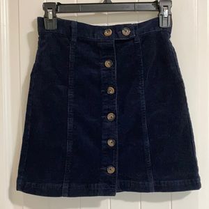 0/XS Navy corduroy skirt great condition brown buttons